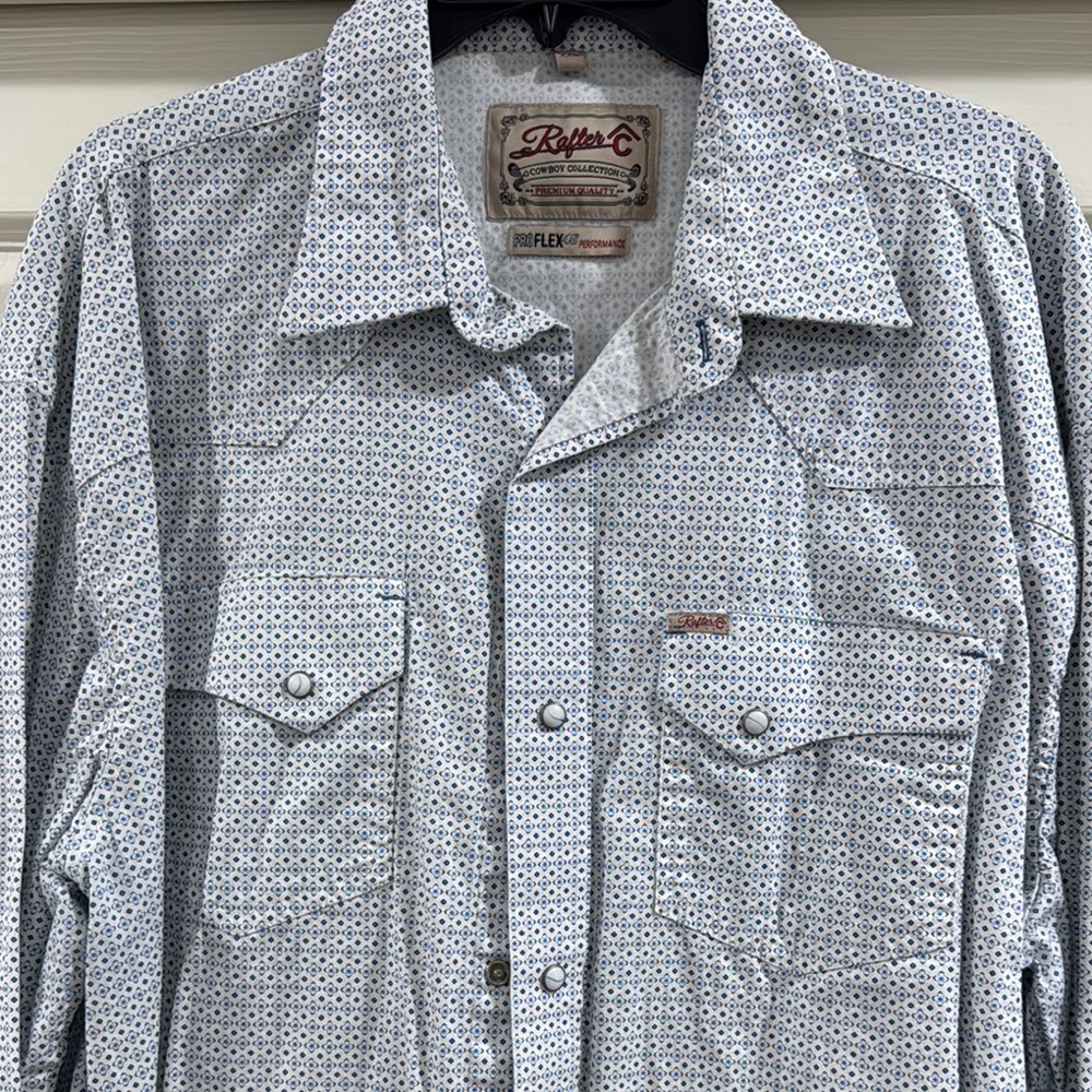 Roper White and Blue Geometric Shirt